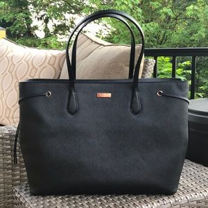 ♠️OFFERS?!♠️ Brand New Kate Spade Laurel Way Ari